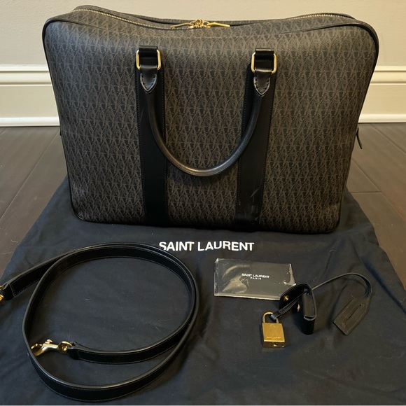 Saint Laurent Toile Monogram -Authenticity Card,Strap, Dustbag,lock/key included - Picture 1 of 16